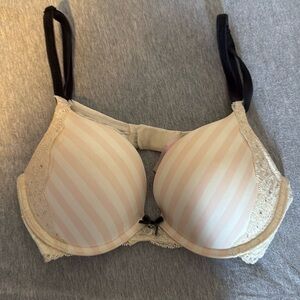 Victoria’s Secret bra